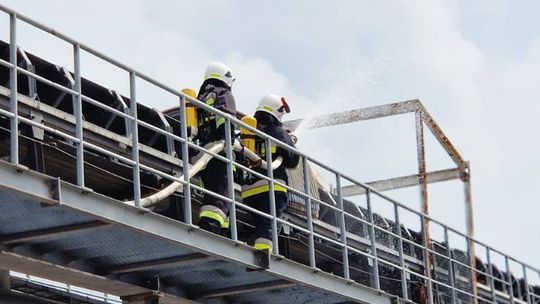 Pow. krasnostawski. Pożary, ewakuacje, ratunek z wysokości - ochotnicy w ogniu ćwiczeń. Pokazali, na co ich stać! [ZDJĘCIA]