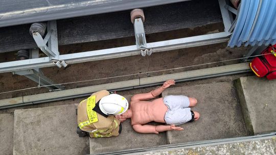 Pow. krasnostawski. Pożary, ewakuacje, ratunek z wysokości - ochotnicy w ogniu ćwiczeń. Pokazali, na co ich stać! [ZDJĘCIA]