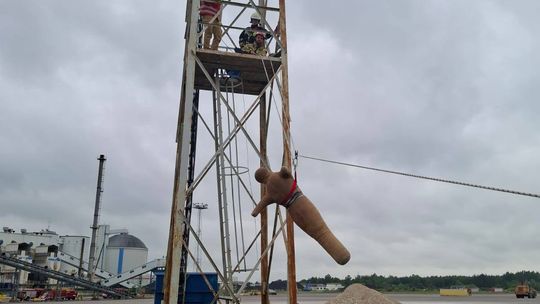 Pow. krasnostawski. Pożary, ewakuacje, ratunek z wysokości - ochotnicy w ogniu ćwiczeń. Pokazali, na co ich stać! [ZDJĘCIA]