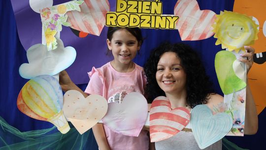 Radosny Dzień Rodziny w Szkole Podstawowej w Leśniowicach [GALERIA ZDJĘĆ]