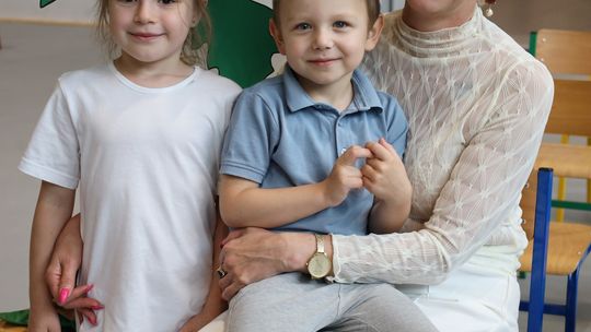 Radosny Dzień Rodziny w Szkole Podstawowej w Leśniowicach [GALERIA ZDJĘĆ]