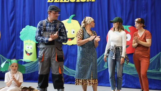 Radosny Dzień Rodziny w Szkole Podstawowej w Leśniowicach [GALERIA ZDJĘĆ]