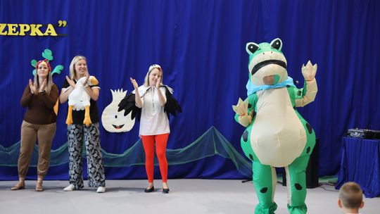 Radosny Dzień Rodziny w Szkole Podstawowej w Leśniowicach [GALERIA ZDJĘĆ]