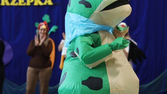 Radosny Dzień Rodziny w Szkole Podstawowej w Leśniowicach [GALERIA ZDJĘĆ]