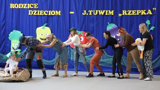 Radosny Dzień Rodziny w Szkole Podstawowej w Leśniowicach [GALERIA ZDJĘĆ]