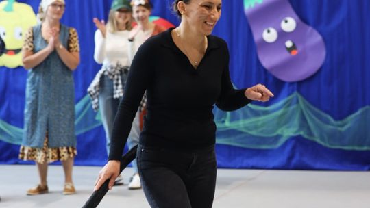 Radosny Dzień Rodziny w Szkole Podstawowej w Leśniowicach [GALERIA ZDJĘĆ]