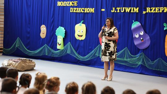 Radosny Dzień Rodziny w Szkole Podstawowej w Leśniowicach [GALERIA ZDJĘĆ]