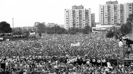 Tak w Zamościu witaliśmy Ojca Świętego Jana Pawła II. Zobacz unikatowe zdjęcia