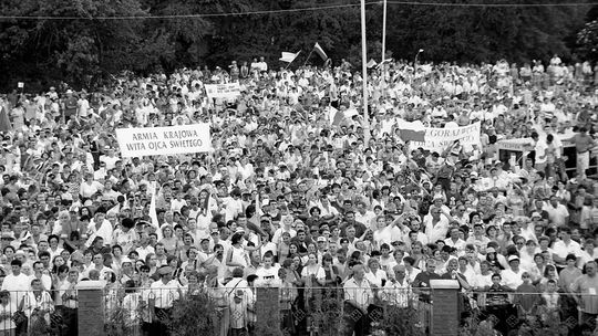 Tak w Zamościu witaliśmy Ojca Świętego Jana Pawła II. Zobacz unikatowe zdjęcia