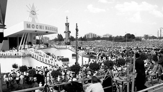 Tak w Zamościu witaliśmy Ojca Świętego Jana Pawła II. Zobacz unikatowe zdjęcia