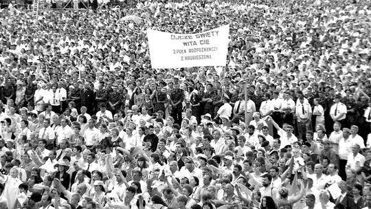 Tak w Zamościu witaliśmy Ojca Świętego Jana Pawła II. Zobacz unikatowe zdjęcia