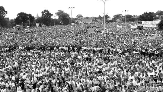 Tak w Zamościu witaliśmy Ojca Świętego Jana Pawła II. Zobacz unikatowe zdjęcia