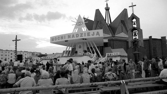 Tak w Zamościu witaliśmy Ojca Świętego Jana Pawła II. Zobacz unikatowe zdjęcia