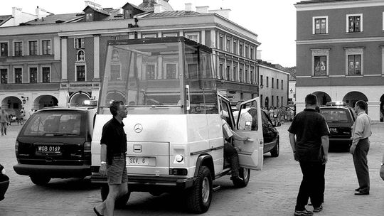 Tak w Zamościu witaliśmy Ojca Świętego Jana Pawła II. Zobacz unikatowe zdjęcia