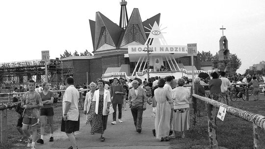 Tak w Zamościu witaliśmy Ojca Świętego Jana Pawła II. Zobacz unikatowe zdjęcia