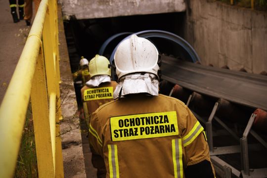 Pow. krasnostawski. Pożary, ewakuacje, ratunek z wysokości - ochotnicy w ogniu ćwiczeń. Pokazali, na co ich stać! [ZDJĘCIA]