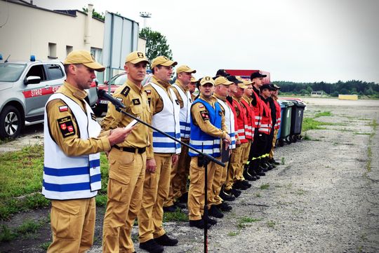 Pow. krasnostawski. Pożary, ewakuacje, ratunek z wysokości - ochotnicy w ogniu ćwiczeń. Pokazali, na co ich stać! [ZDJĘCIA]