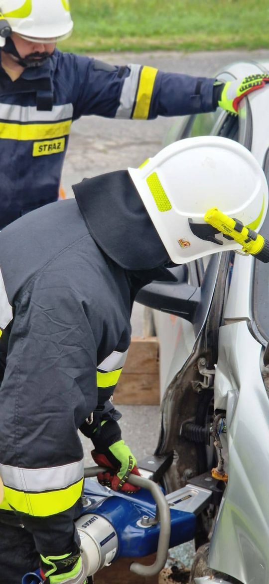 Pow. krasnostawski. Pożary, ewakuacje, ratunek z wysokości - ochotnicy w ogniu ćwiczeń. Pokazali, na co ich stać! [ZDJĘCIA]