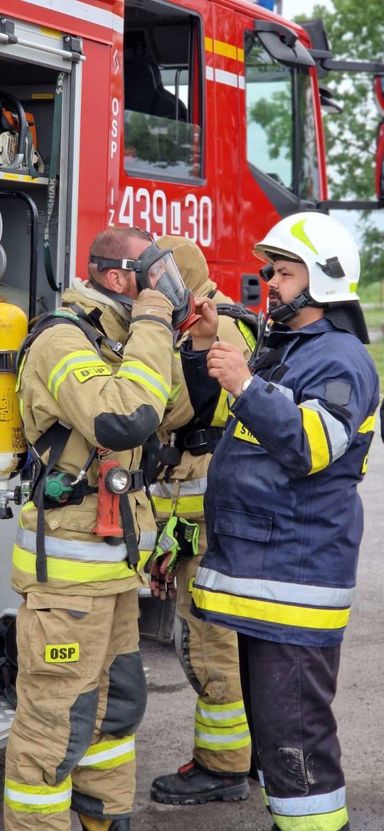 Pow. krasnostawski. Pożary, ewakuacje, ratunek z wysokości - ochotnicy w ogniu ćwiczeń. Pokazali, na co ich stać! [ZDJĘCIA]