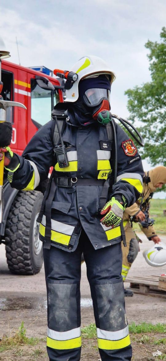 Pow. krasnostawski. Pożary, ewakuacje, ratunek z wysokości - ochotnicy w ogniu ćwiczeń. Pokazali, na co ich stać! [ZDJĘCIA]