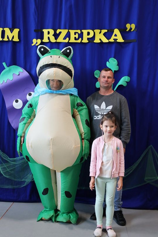 Radosny Dzień Rodziny w Szkole Podstawowej w Leśniowicach [GALERIA ZDJĘĆ]