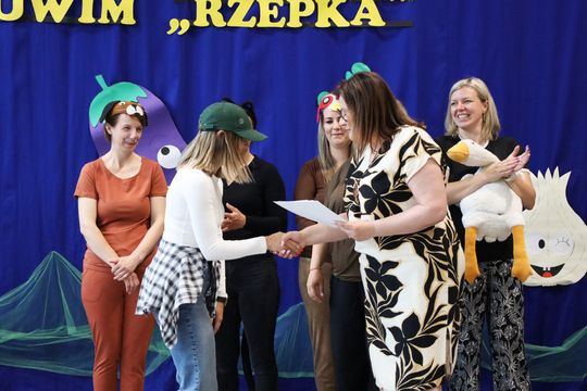 Radosny Dzień Rodziny w Szkole Podstawowej w Leśniowicach [GALERIA ZDJĘĆ]