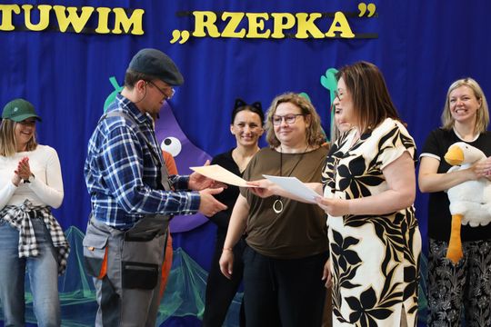 Radosny Dzień Rodziny w Szkole Podstawowej w Leśniowicach [GALERIA ZDJĘĆ]