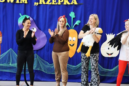 Radosny Dzień Rodziny w Szkole Podstawowej w Leśniowicach [GALERIA ZDJĘĆ]