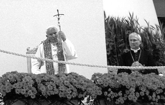 Tak w Zamościu witaliśmy Ojca Świętego Jana Pawła II. Zobacz unikatowe zdjęcia