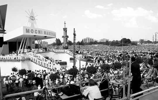 Tak w Zamościu witaliśmy Ojca Świętego Jana Pawła II. Zobacz unikatowe zdjęcia
