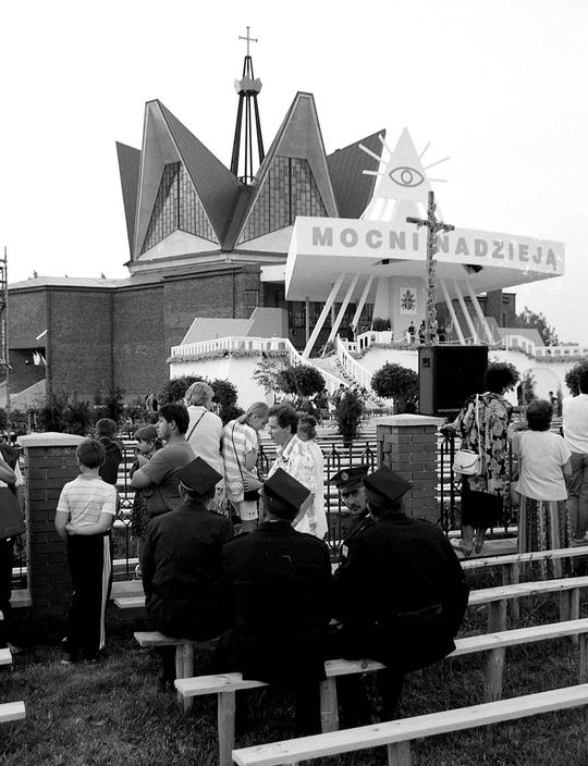 Tak w Zamościu witaliśmy Ojca Świętego Jana Pawła II. Zobacz unikatowe zdjęcia