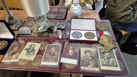 Targi Staroci w Chełmie. Co ciekawego można na nich kupić? [GALERIA ZDJĘĆ]