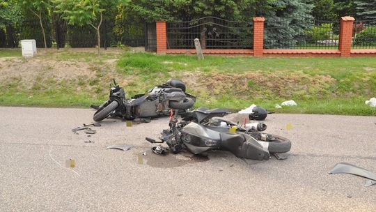 Krasnystaw. Dwa motory roztrzaskane. Dwóch kierowców zabrano do szpitala [ZDJĘCIA]