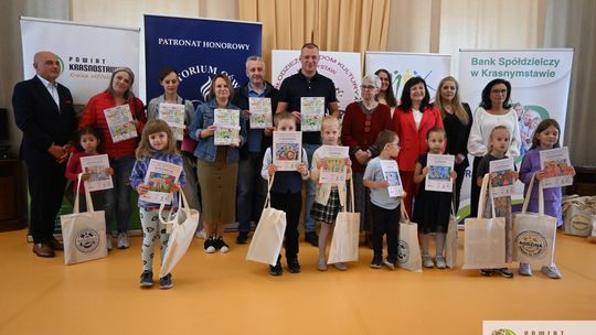 13 czerwca w Młodzieżowym Domu Kultury w Krasnymstawie odbyło się wręczenie dyplomów i nagród laureatom konkursu „Rodzina na sportowo”.