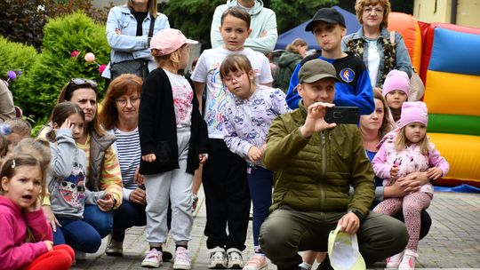 Krasnystaw: Rodzinne serca biją razem - piknik w Przedszkolu nr 4 [GALERIA ZDJĘĆ]