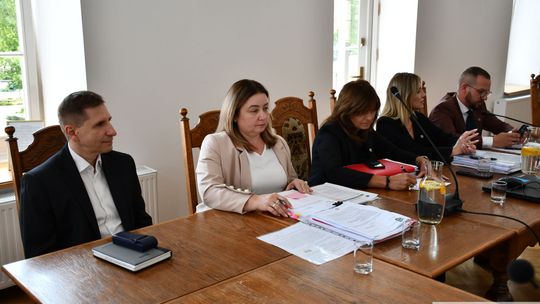 Krasnystaw. Wotum zaufania dla burmistrza Miciuły [GALERIA ZDJĘĆ]