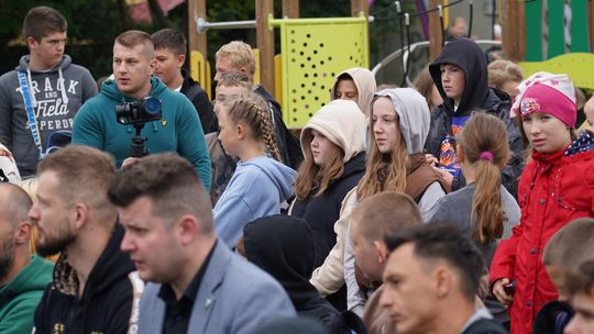 Oficjalne otwarcie boiska wielofunkcyjnego przy ul. Makowej w Chełmie [GALERIA ZDJĘĆ]