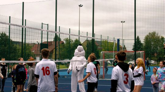 Oficjalne otwarcie boiska wielofunkcyjnego przy ul. Makowej w Chełmie [GALERIA ZDJĘĆ]