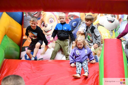 Krasnystaw: Rodzinne serca biją razem - piknik w Przedszkolu nr 4 [GALERIA ZDJĘĆ]