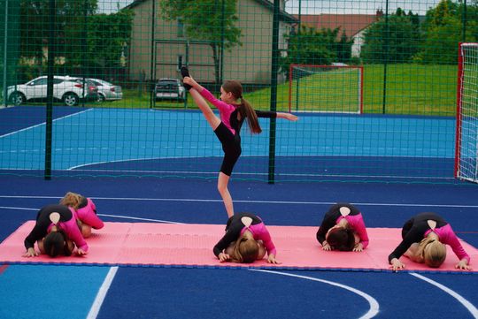 Oficjalne otwarcie boiska wielofunkcyjnego przy ul. Makowej w Chełmie [GALERIA ZDJĘĆ]