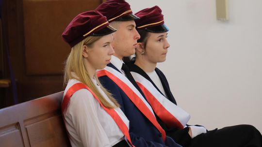 V Zjazd Absolwentów i Nauczycieli i 75-lecie II Liceum Ogólnokształcącego w Chełmie cz. I [GALERIA ZDJĘĆ]