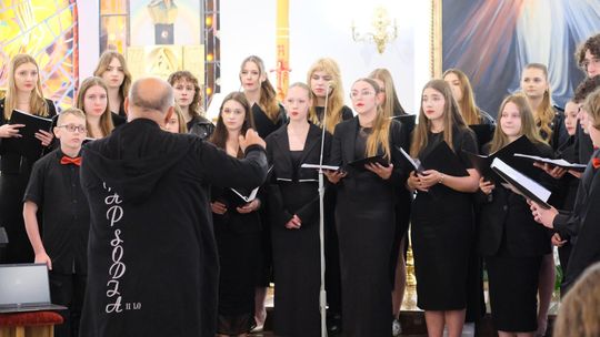 V Zjazd Absolwentów i Nauczycieli i 75-lecie II Liceum Ogólnokształcącego w Chełmie cz. I [GALERIA ZDJĘĆ]