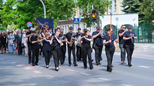 V Zjazd Absolwentów i Nauczycieli i 75-lecie II Liceum Ogólnokształcącego w Chełmie cz. I [GALERIA ZDJĘĆ]