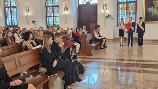 V Zjazd Absolwentów i Nauczycieli i 75-lecie II Liceum Ogólnokształcącego w Chełmie cz. I [GALERIA ZDJĘĆ]