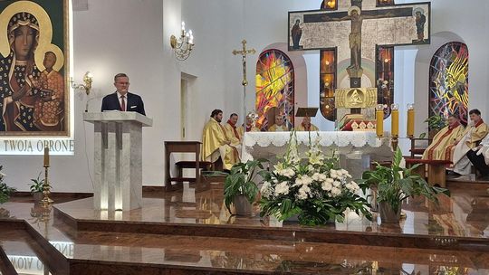 V Zjazd Absolwentów i Nauczycieli i 75-lecie II Liceum Ogólnokształcącego w Chełmie cz. I [GALERIA ZDJĘĆ]