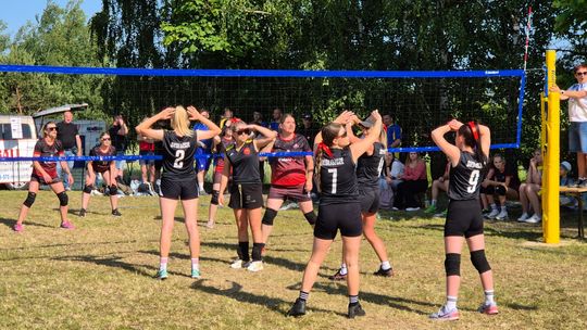 Gm. Siedliszcze. Otwarcie boiska w Chojnie Nowym Pierwszym [GALERIA ZDJĘĆ]