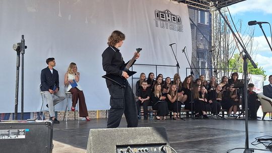 V Zjazd Absolwentów i Nauczycieli i 75-lecie II Liceum Ogólnokształcącego w Chełmie cz. II [GALERIA ZDJĘĆ]