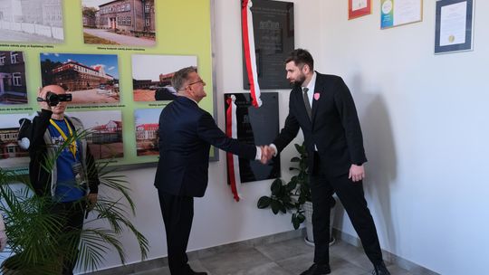 V Zjazd Absolwentów i Nauczycieli i 75-lecie II Liceum Ogólnokształcącego w Chełmie cz. II [GALERIA ZDJĘĆ]