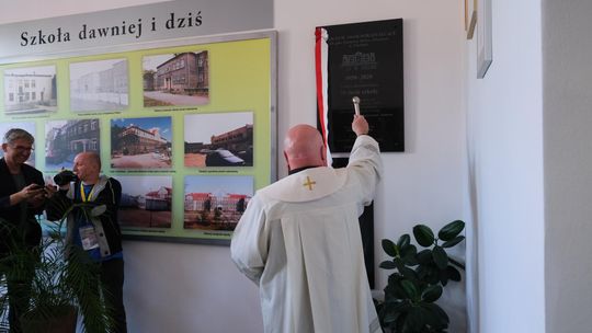 V Zjazd Absolwentów i Nauczycieli i 75-lecie II Liceum Ogólnokształcącego w Chełmie cz. II [GALERIA ZDJĘĆ]