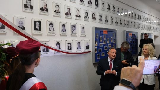 V Zjazd Absolwentów i Nauczycieli i 75-lecie II Liceum Ogólnokształcącego w Chełmie cz. II [GALERIA ZDJĘĆ]